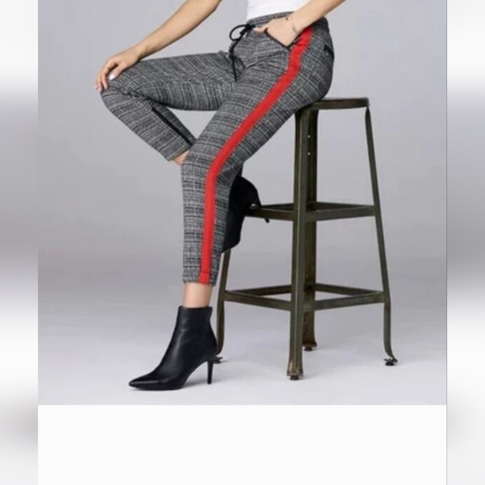 DAVID LERNER X Evereve Slim Track Jogger Pant with Red Tuxedo Stripe. SZ S